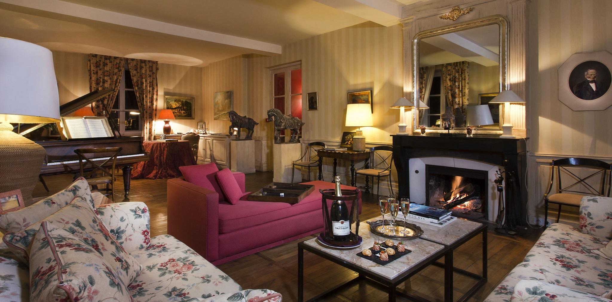 Chateau De Courban And Spa Nuxe ภายนอก รูปภาพ